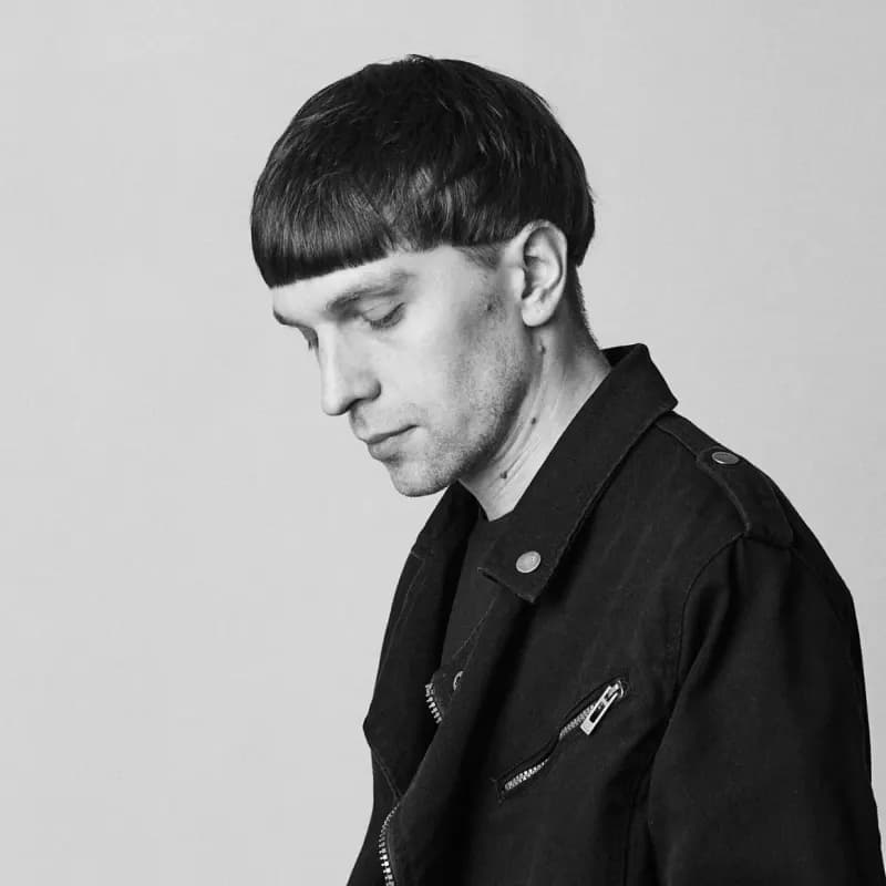 IGOR STARSHINOV